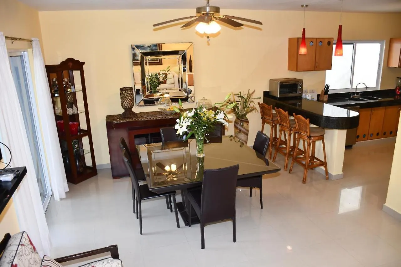 Holiday home 4 Bedroom Luxury Villa & 3 Bedroom Villa With Swimming Pool Close To The Beach Mexico